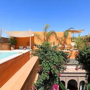 ** Riad Dar Akal Marokko